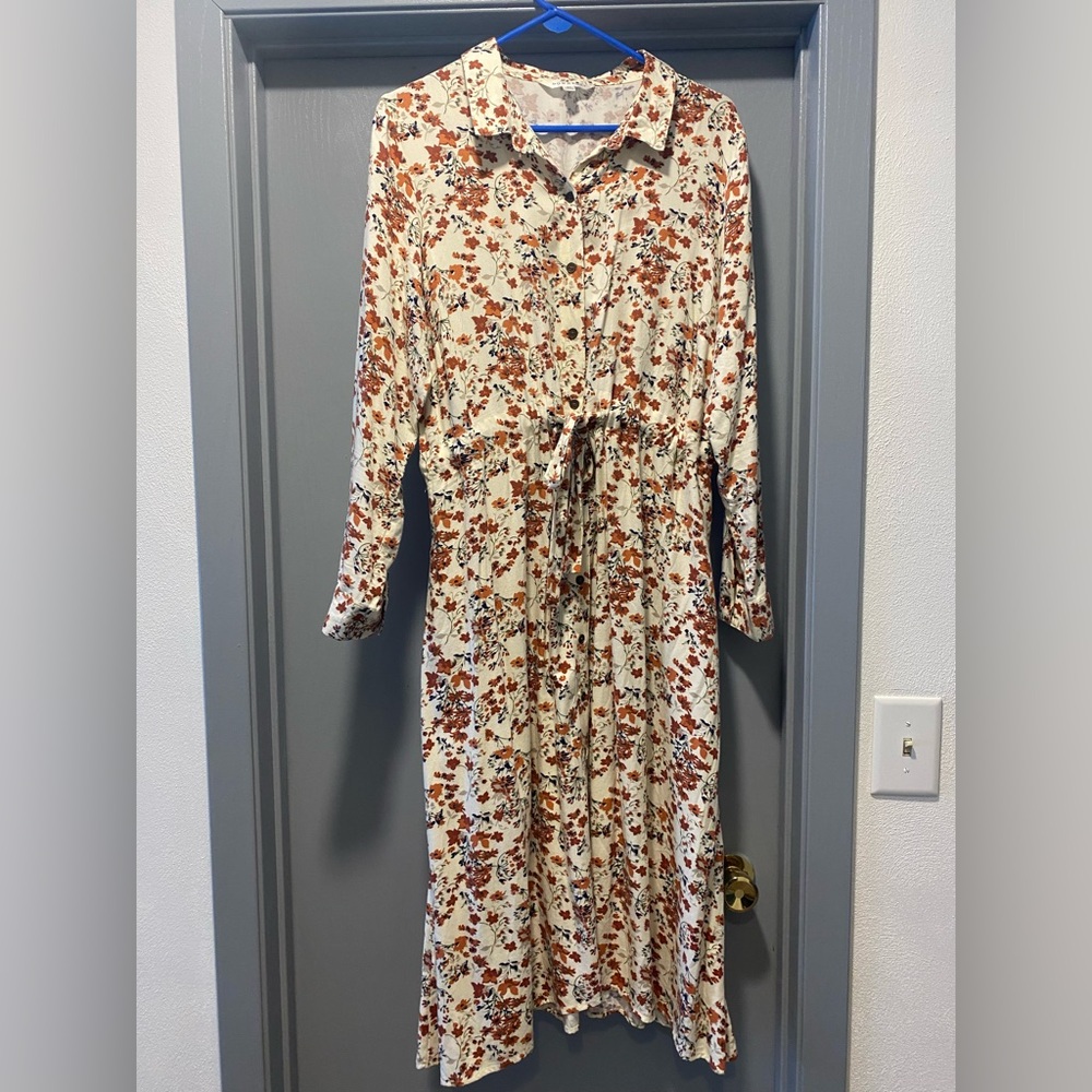 Beautiful button up floral dress